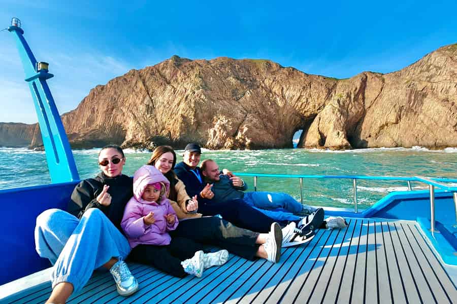 Hongkong: UNESCO-Geopark, vier Meeresbögen, Vulkan, Yacht-Tour. Foto: GetYourGuide