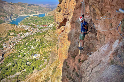 Granada: Via Ferrata Guejar Sierra "La Araña".