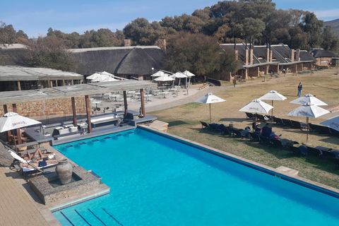 Cape Town Aquilla big sunset safari With transport & food aquila sunset bestseller