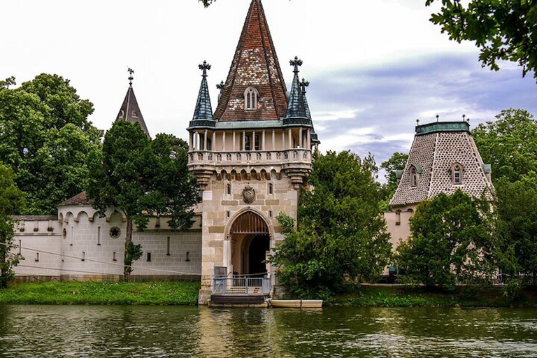 Excursion de Vienne à Laxenburg, Bratislava et Kreuzenstein