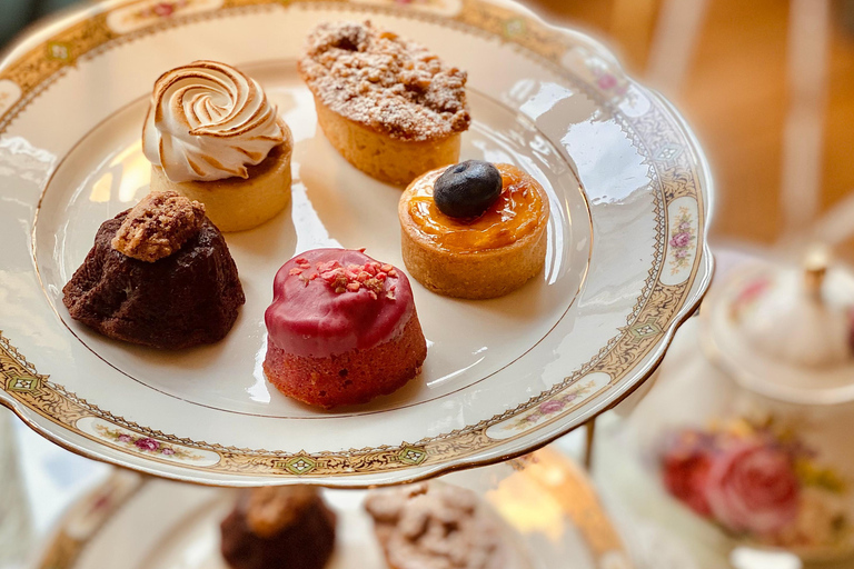 Rouen: French-style tea time at Dame Cakes