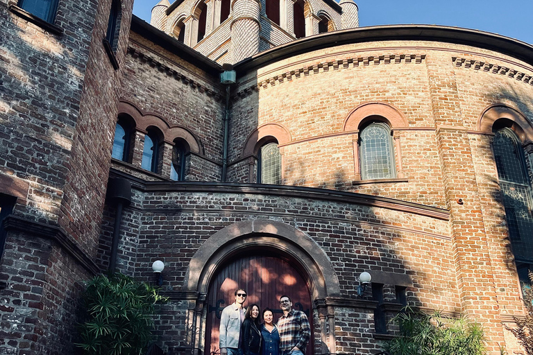 Charleston: Drunk History & Haunt Jaunt - Haunted Pub Crawl Charleston: Haunted Pub Crawl with 3 Stops
