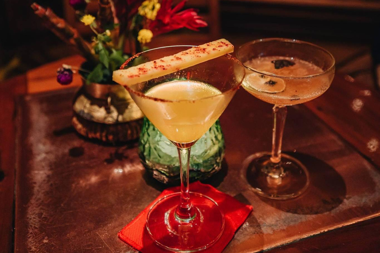 Cocktail Foodtour insider at Hoi An's hidden gems