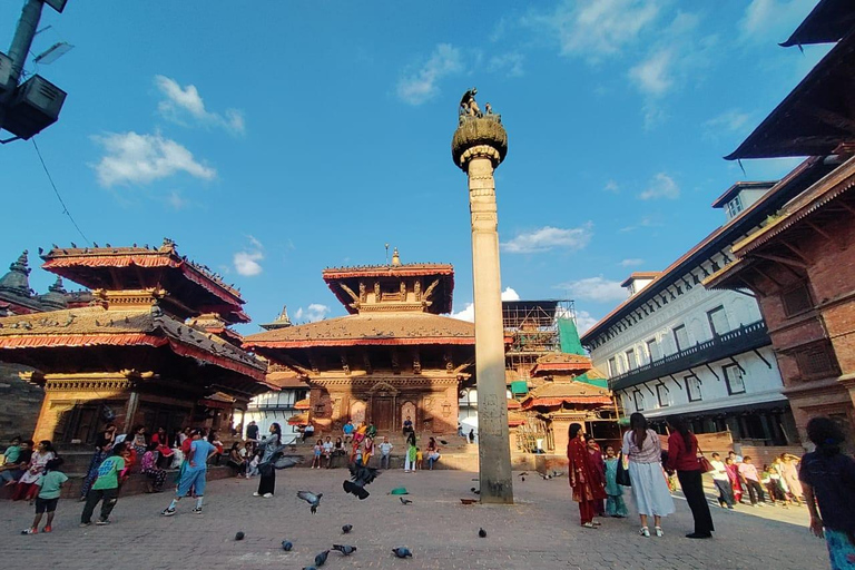 Visite du patrimoine de Katmandou sans espèces avec découverte de la cuisine localeCircuit patrimonial à Katmandou sans espèces avec visite culinaire locale