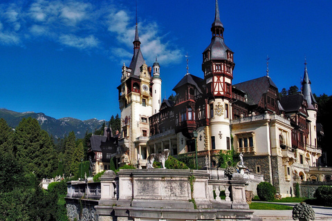 Bucharest Private: Peleș Castle, Bran Castle, Brașov Tour