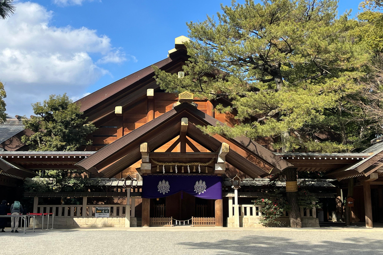 Nagoya: Atsuta Shrine & Arimatsu Shibori Workshop Tour