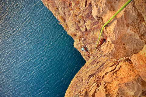 Alicante: Guided climbing "Magical Mystery Tour" route