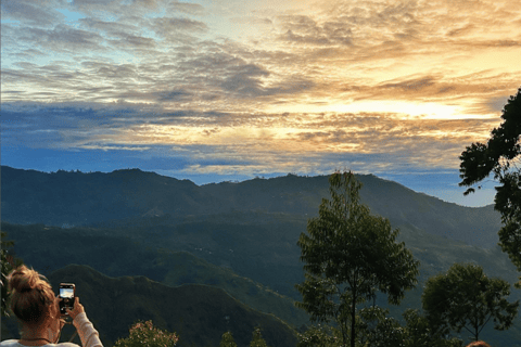 Od Elli: Wędrówka o wschodzie słońca na Little Adams Peak