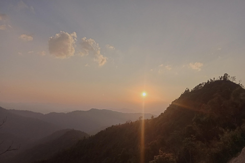 Luang Prabang: 3-Day Plain of Jars & Vang Vieng Tour