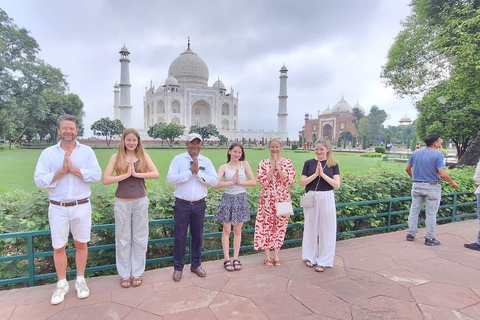 Taj Mahal und Agra Fort Tour am selben Tag ab BangaloreTour ohne Flüge