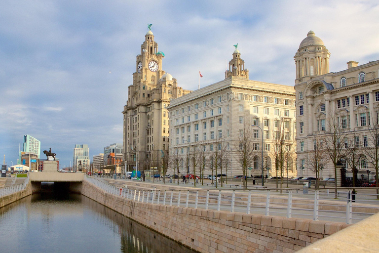 Liverpool: Guided Walking Tour of Belonging & Resilience