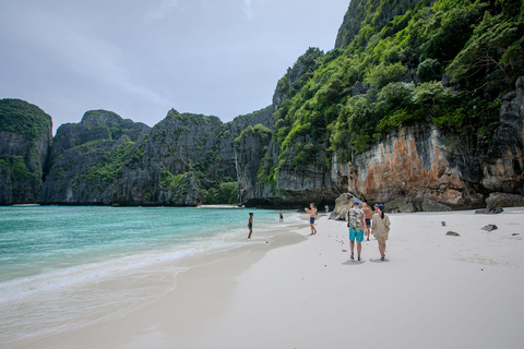 Von Phi Phi aus: Ganztagestour Maya Bay &amp; Schnorcheln mit dem Longtail