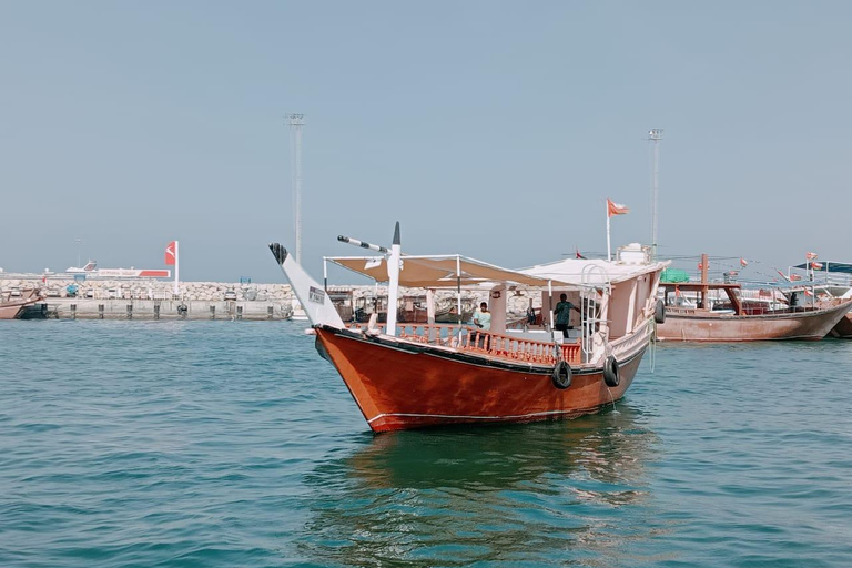 Khasab: Dhow Cruise with Lunch, Dolphin Watching& Snorkeling