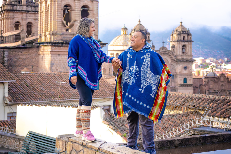 Cusco: Guided City Walking Tour with Photoshoot + dron video