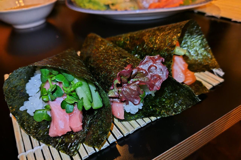 Osaka: Family Sushi and Tempura Cooking Class
