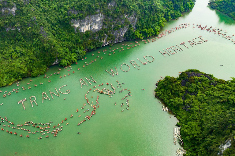 Hanoi: Ninh Binh Am Tien Cave or Trang An, Mua Cave & Hoa Lu Private Tour: Ninh Binh, Hoa Lu, Trang An, Mua Cave, Incense