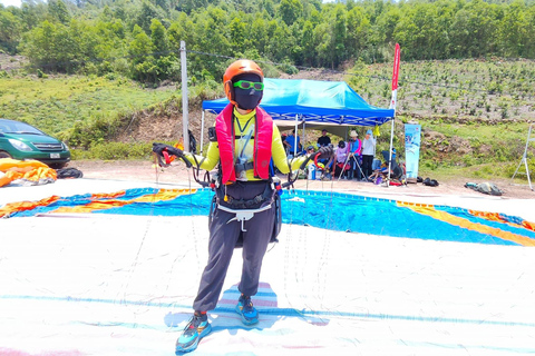 Hanoi: 7-Day Paragliding Training Course for Beginners