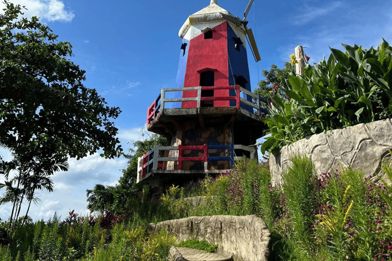 Cebu City: Heritage and Uphill Tour with 10,000 Roses