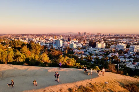 Hollywood: Walking and Hiking Sunset Tour with Scott & Blue