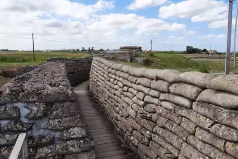From Brussels: Flanders Fields and Dunkirk Battles Day Trip