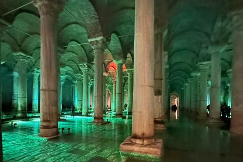 Istanbul: Basilica Cistern hoppa över kön guidad tur