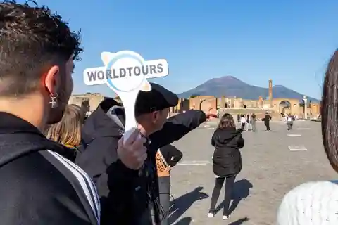 Napoli: Escursione a terra alle rovine di Pompei con tour guidato