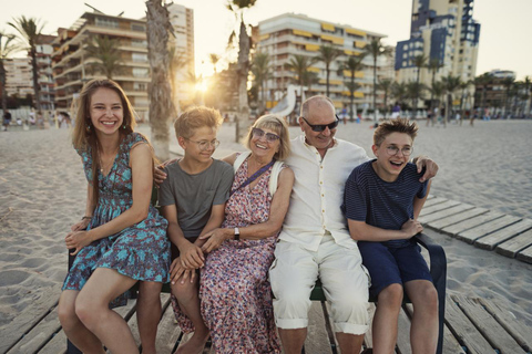 Gran Canaria: Las Palmas - Beach & City Private Photoshoot Super Premium: 75 photos | 90 mins