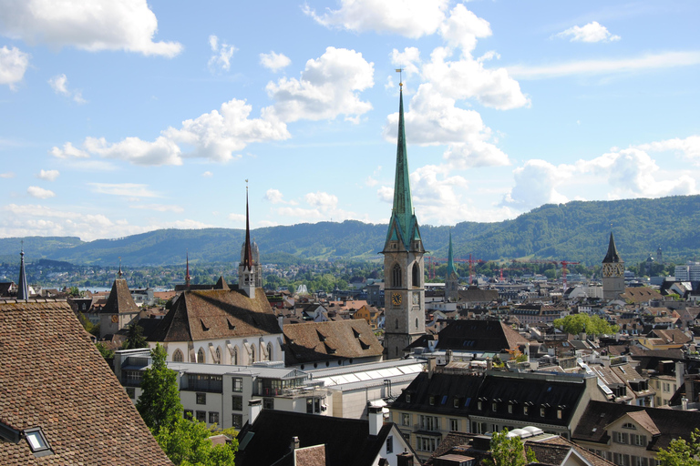 Zurich: 360° city walk including hidden spots