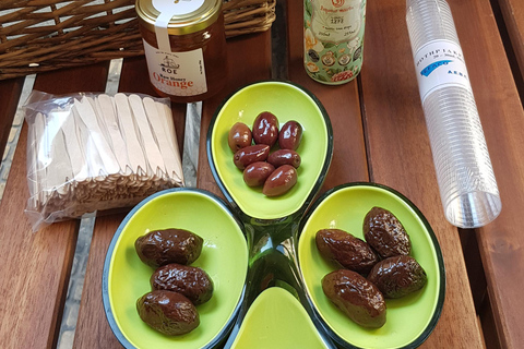 Athènes : Visite culinaire traditionnelle grecque dans des endroits cachés