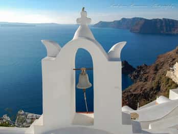 Discover The Hidden Gems Of Santorini
