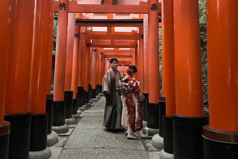 Tour privado a Nara e Inari con Guía de habla hispana