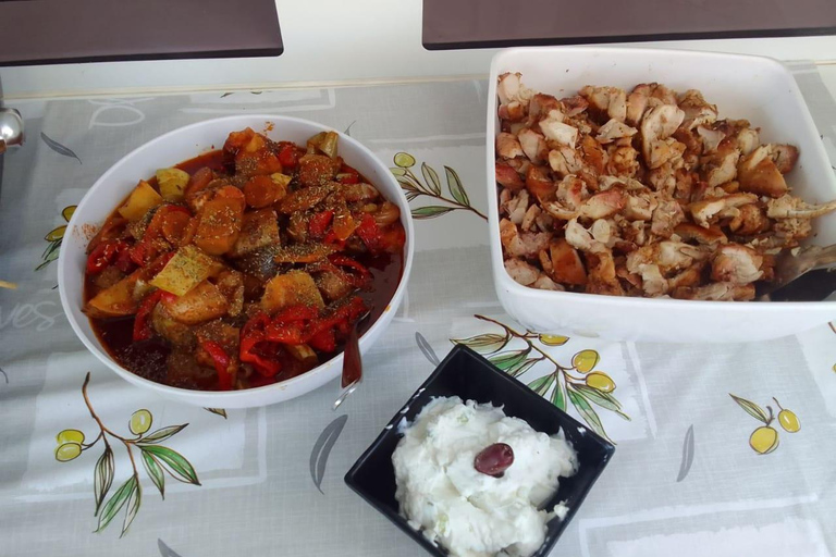 Mykonos: Delos and Rhenia Islands Cruise with Lunch