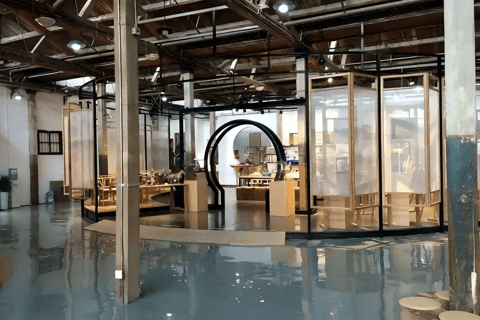 Jinghang Grand Canal Walking Tour Experience