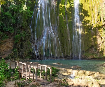 El Limón Waterfall Horseback Riding Tour