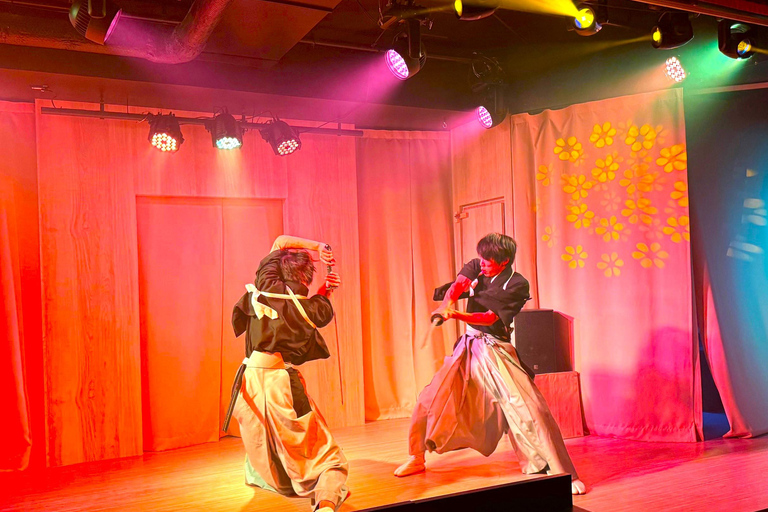 Tokyo: Japanese Dance Cabaret Theater Asakusa-Kaguwa TicketTicket with Front-Row Seating