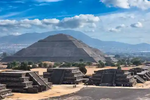 Mexico City: Visit Teotihuacan with this afternoon tour