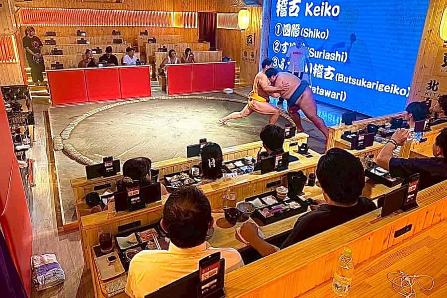Sapporo: Sumo-Show mit japanischem Essen und Foto. Foto: GetYourGuide