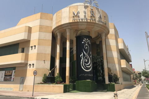 迪拜城市观光：阿布拉之旅、集市和地标迪拜城市观光：阿布拉之旅、露天市场和标志性地标