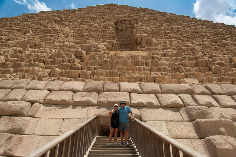 Hurghada: Full-Day Trip to Cairo by Plane Option 3 - Giza Pyramids Tour with Optional Museum Visit