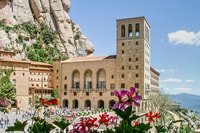 From Barcelona, Montserrat Half Day Guided Tour - Housity