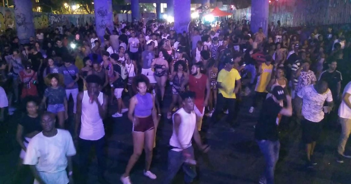 Baile Rj Rio de Janeiro: Baile Charme | GetYourGuide