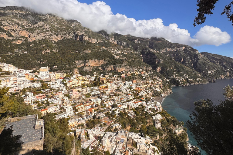 Positano: Walking Tour with Local Guide and Tastings