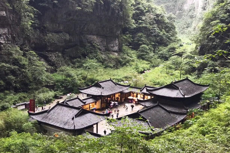 Chongqing 2-Day Private Tour: City Highlights &Wulong Karst