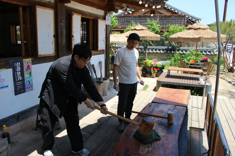 Busan: Echoes of Silla Gyeongju Historical Splendor Day Tour Shared Tour- Meet at KTX Busan Station