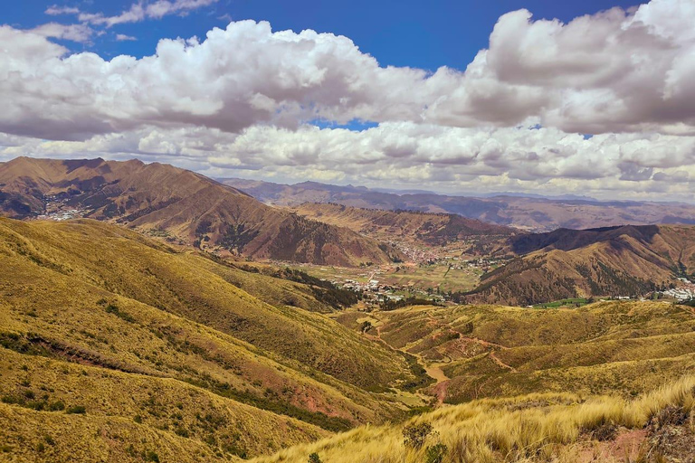 From Cusco: Sunset Llama Trek with Stargazing & Bonfire