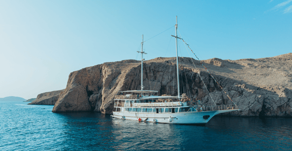 Insel Pag: Ausflug Buchtkreuzfahrt – Festini