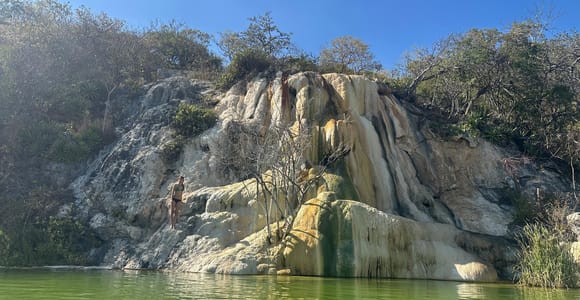 Oaxaca: Discover the magic of Hierve el Agua, Mitla, and El Tule Tree