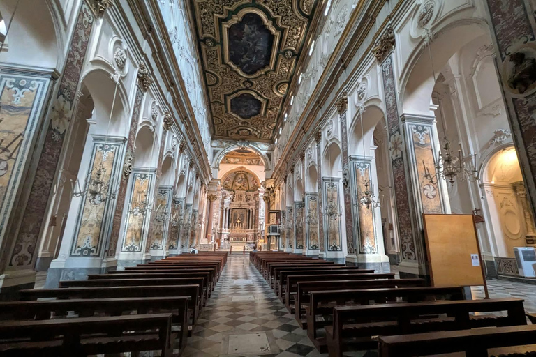 Amalfi Coast tour Sorrento Tasting Positano and Amalfi Duomo Semi-Private Amalfi Coast Tour – Sightseeing Only