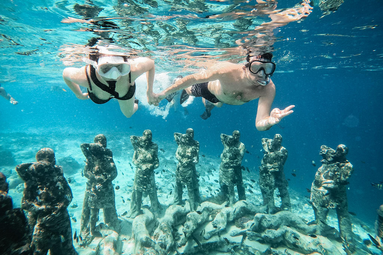 Isola di Gili: Tour di gruppo o tour privato di snorkelingTour di gruppo regolare di 4,5 ore di snorkeling senza GoPro