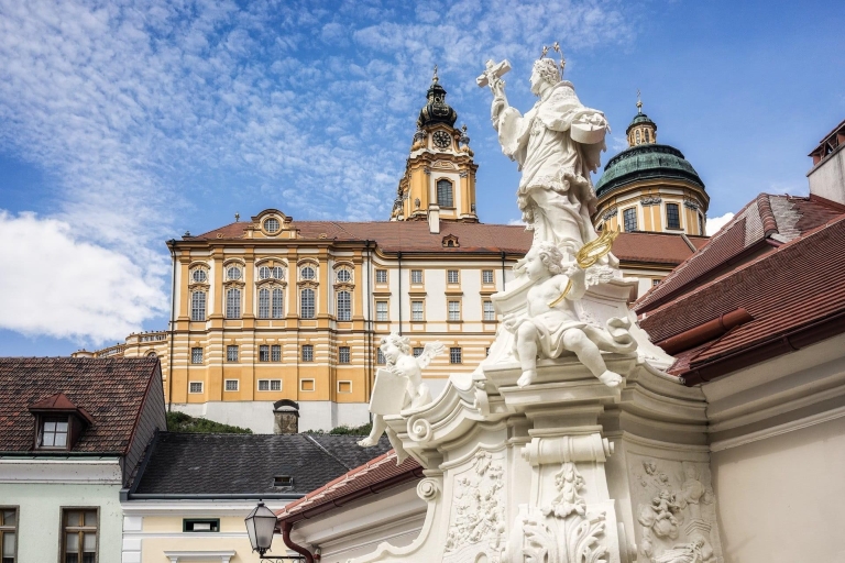 Desde Viena: Excursión de un día a Wachau, Melk, Hallstatt y SalzburgoTour privado